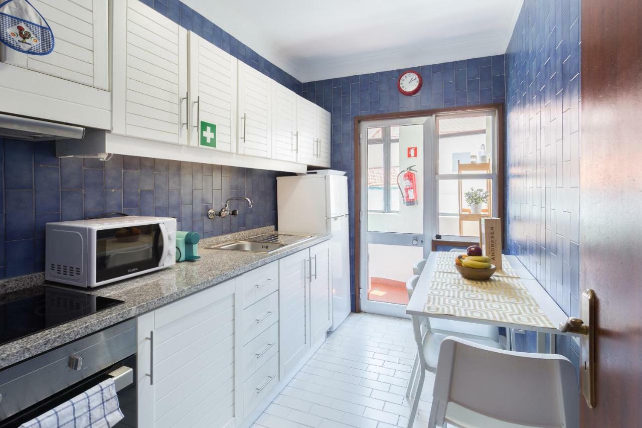 2 Comfy Bright Flats With Netflix Appartement Porto Buitenkant foto