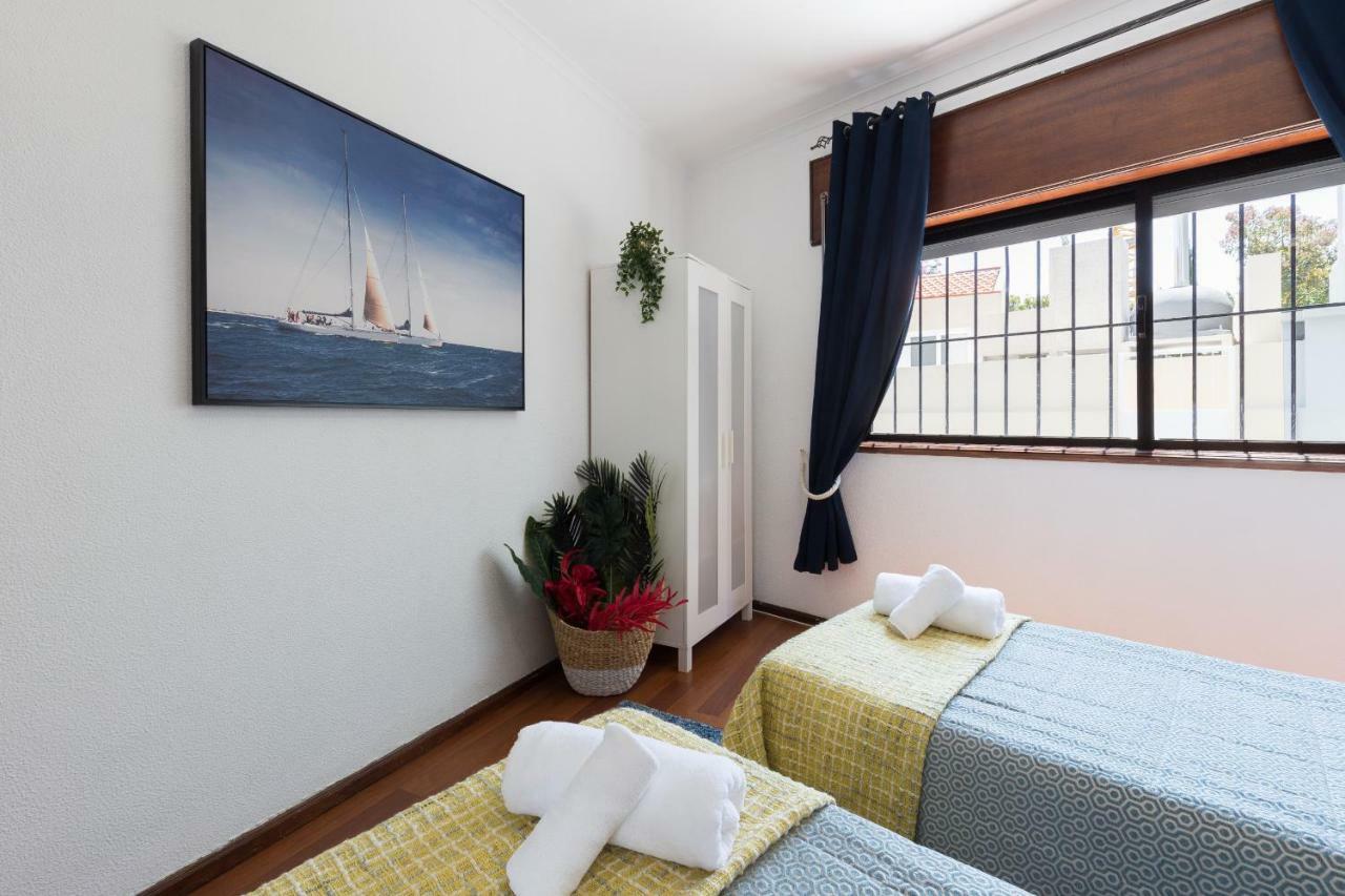 2 Comfy Bright Flats With Netflix Appartement Porto Buitenkant foto
