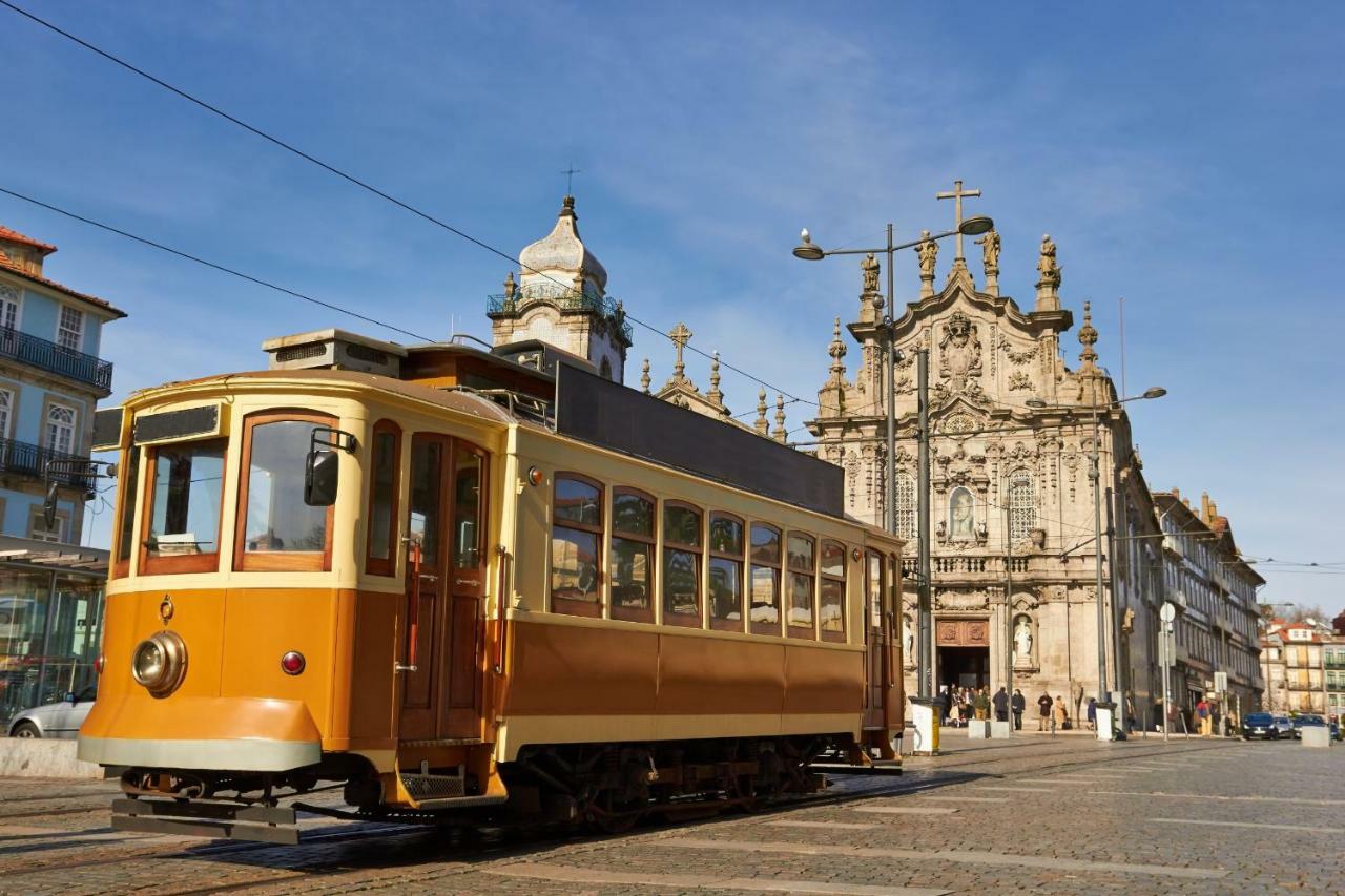 2 Comfy Bright Flats With Netflix Appartement Porto Buitenkant foto